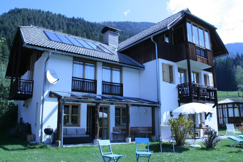 Landhaeusl Villa Weissensee Eksteriør bilde